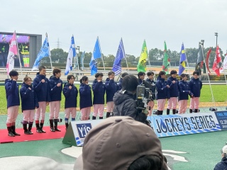 �����O�W���b�L�[�Y�V���[�Y