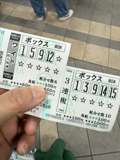 ���t�͎S�s