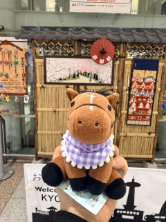 ���ł���